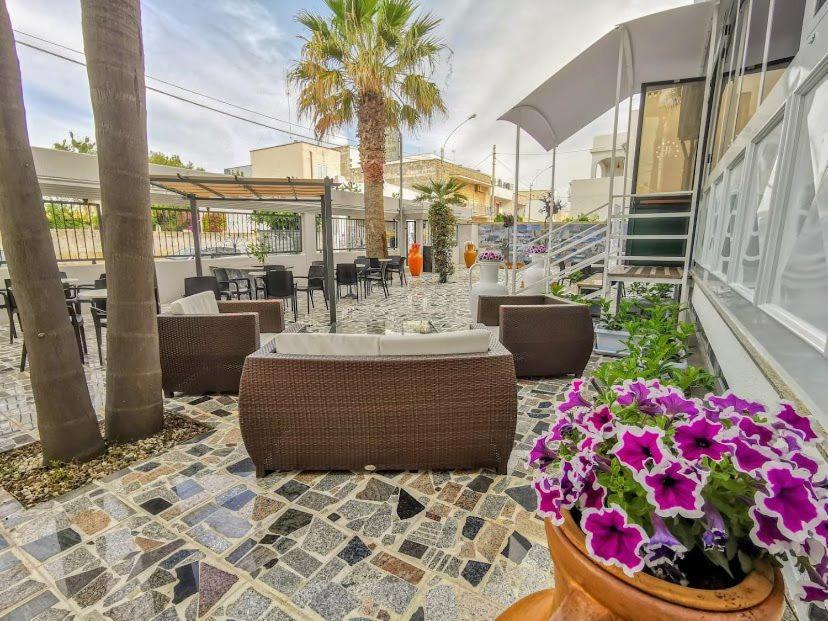 Porto Cesareo Hotel 外观 照片