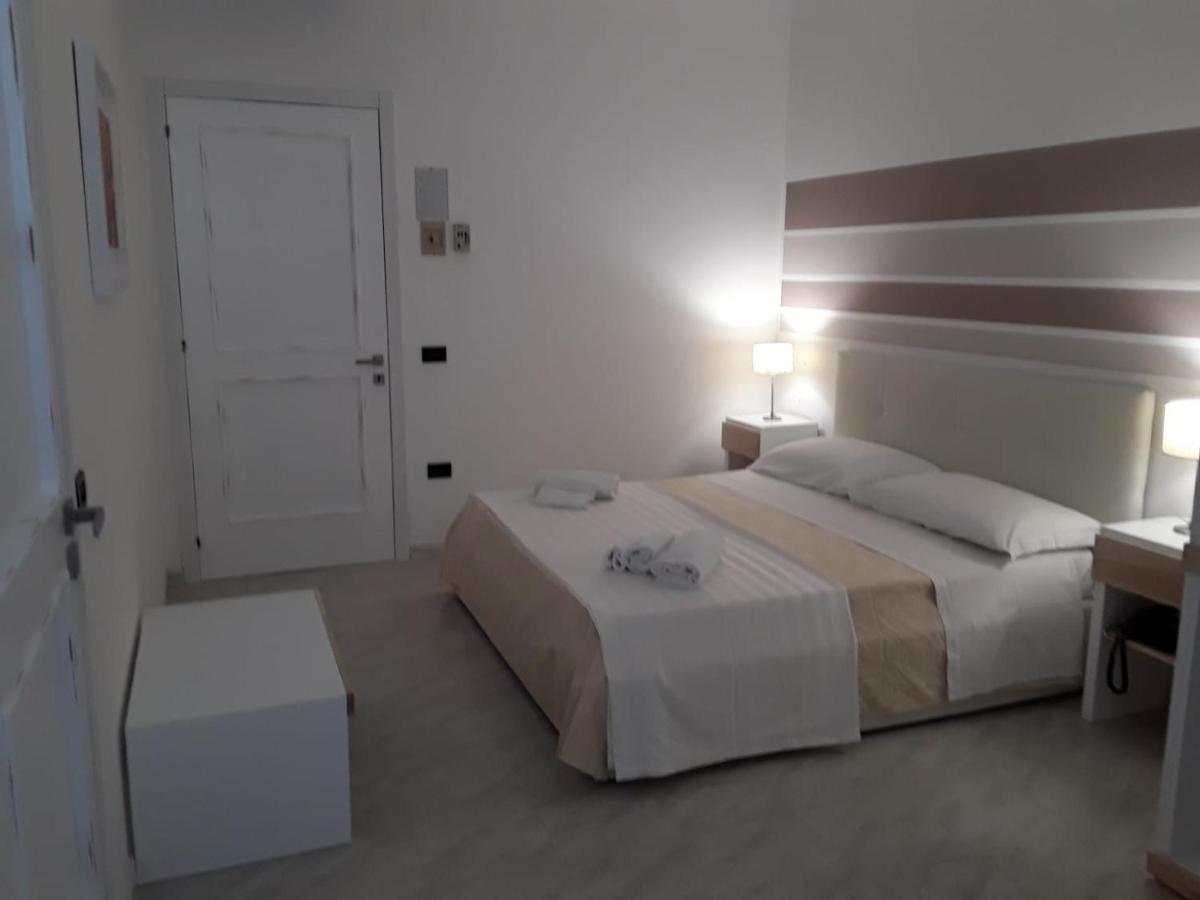 Porto Cesareo Hotel 外观 照片