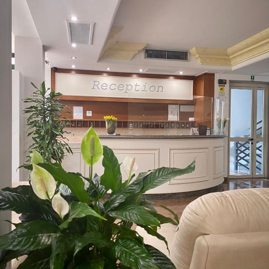 Porto Cesareo Hotel 外观 照片